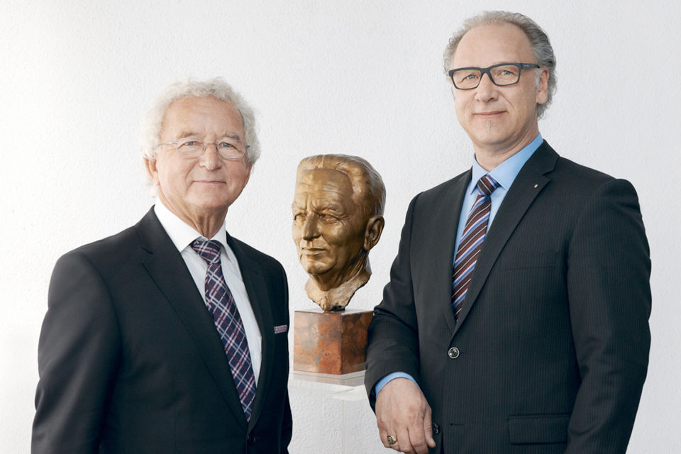 PLASTON_3_generationen_generations